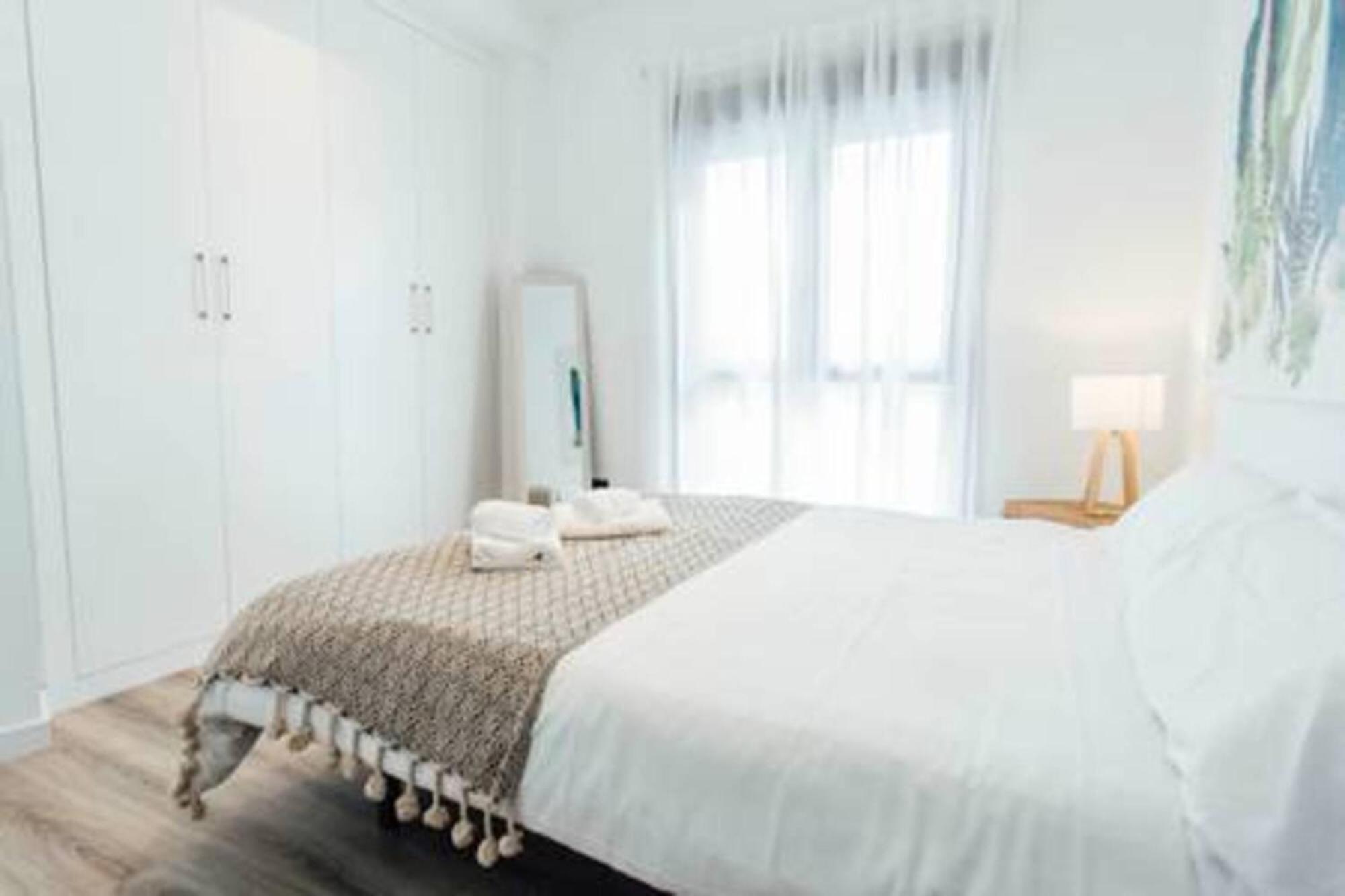 Cozy And Functional- 2Bd 1Bth - Alfalfa เซบีญา ภายนอก รูปภาพ