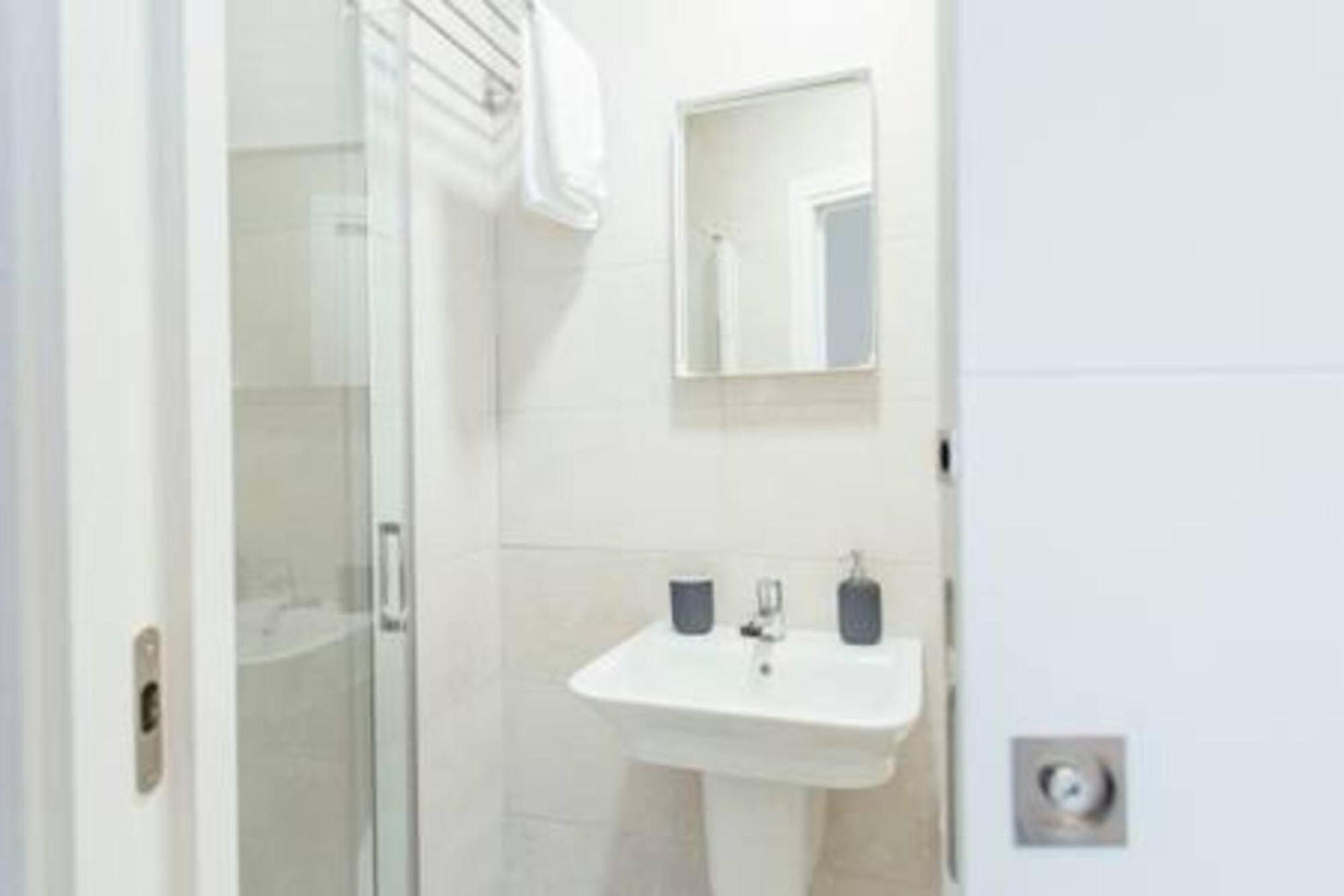 Cozy And Functional- 2Bd 1Bth - Alfalfa เซบีญา ภายนอก รูปภาพ